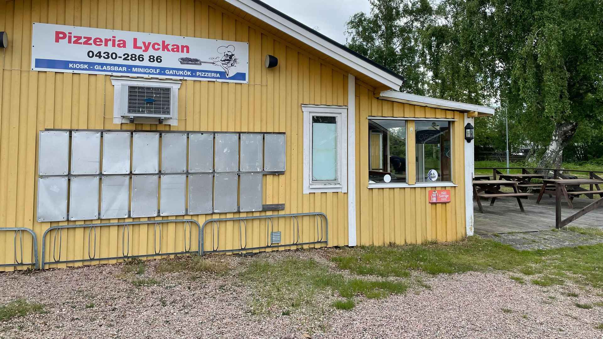 Pizzeria Lyckan - Beställ online - Skummeslöv